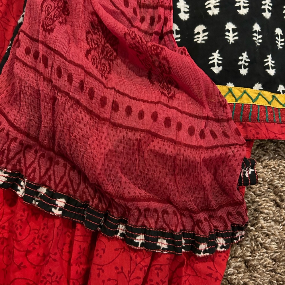 Salwar Suit! - image 2